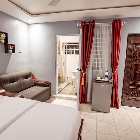 Bella Ella Hotel & Event Center Kasoa Dış mekan fotoğraf