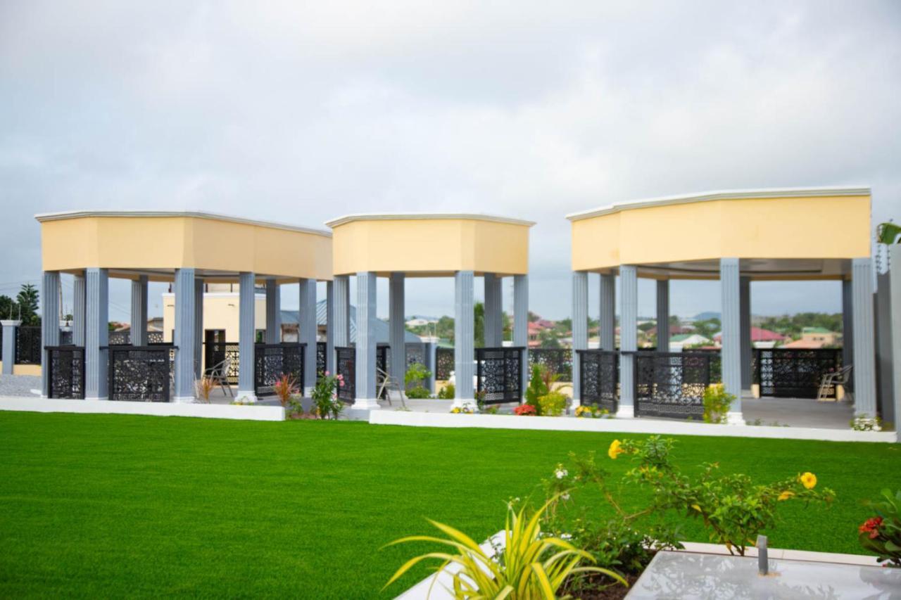 Bella Ella Hotel & Event Center Kasoa Dış mekan fotoğraf