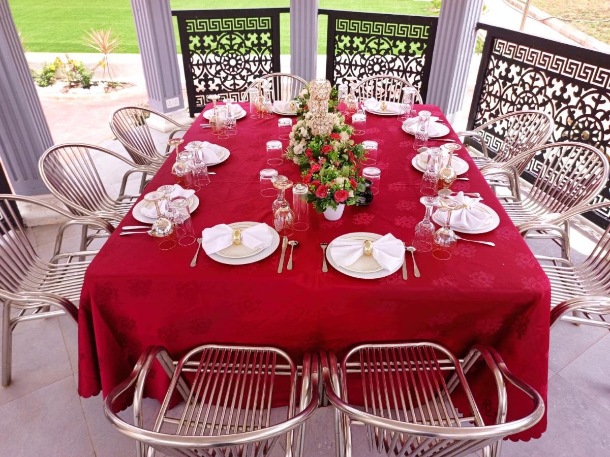 Bella Ella Hotel & Event Center Kasoa Dış mekan fotoğraf