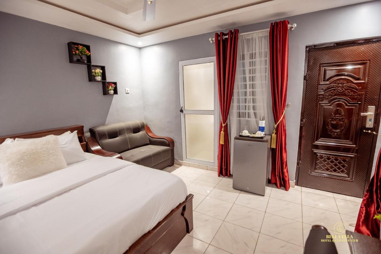 Bella Ella Hotel & Event Center Kasoa Dış mekan fotoğraf